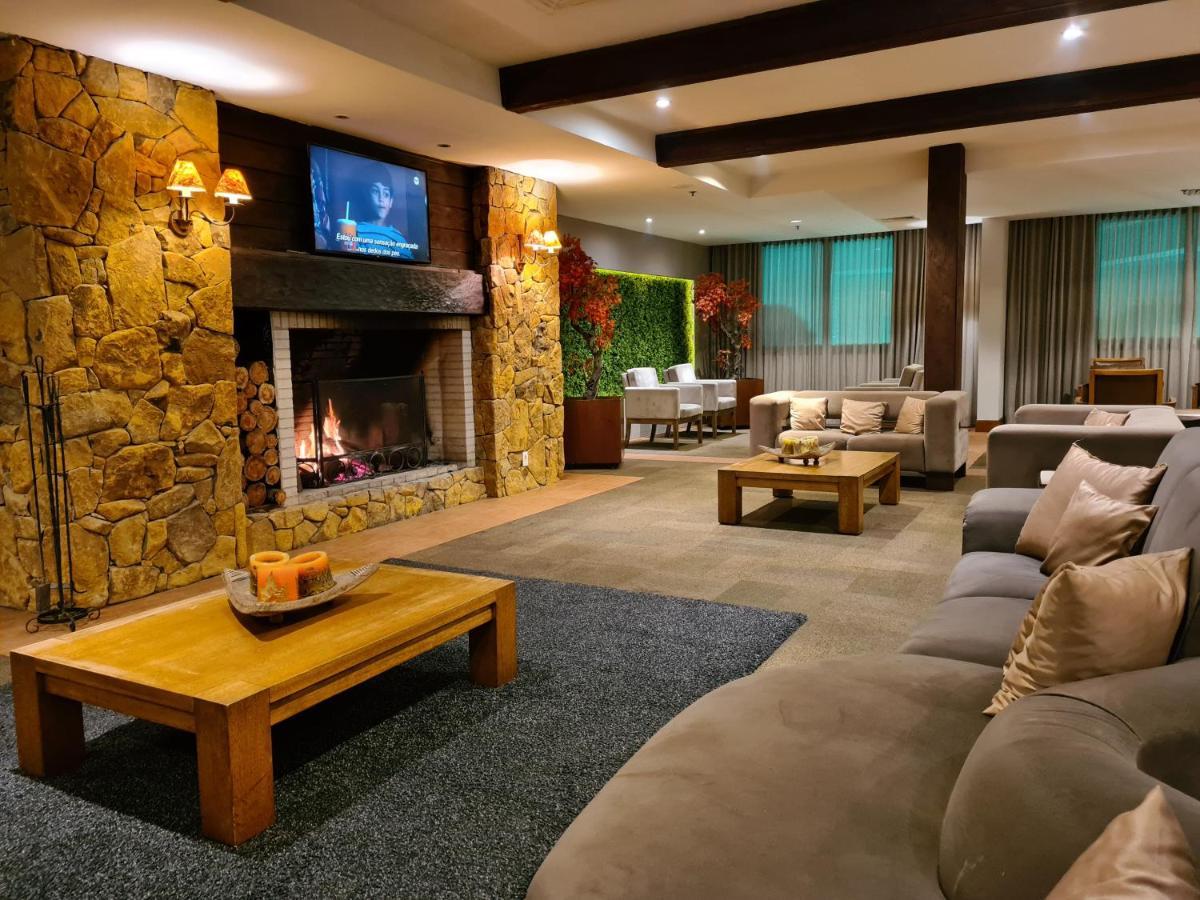 Sky Borges Hotel Alpenhaus - Γκραμάντο Εξωτερικό φωτογραφία